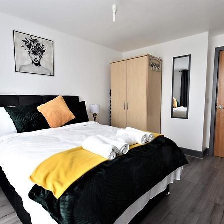Stunning, 1-Bedroom Cosy Apartment In The Centre Of Μπέρμιγχαμ Εξωτερικό φωτογραφία
